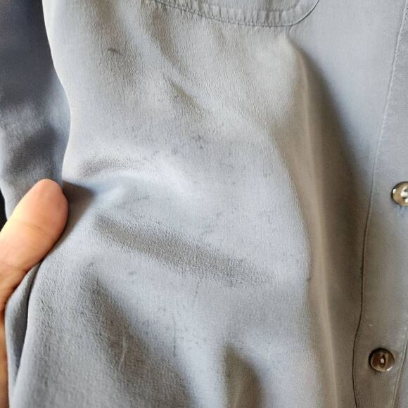 Sag harbor women's medium blue button up long sleeve collared shirt - Picture 4 of 5